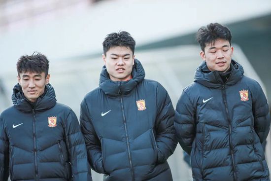 卡车上的坏男人