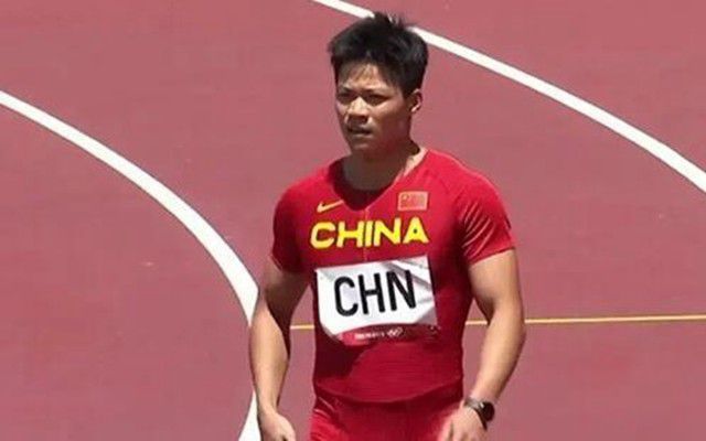 动漫美女被紧缚调教小说